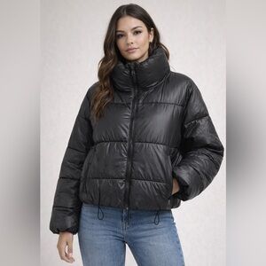 Old Navy Black Puffer Jacket Women’s XL – Lightweight, Warm & Cozy – Like New